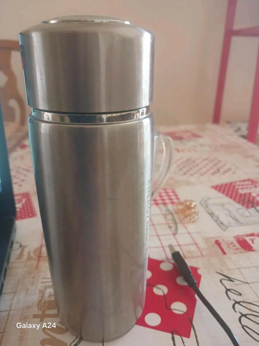 Alkaline water flask - Image 1