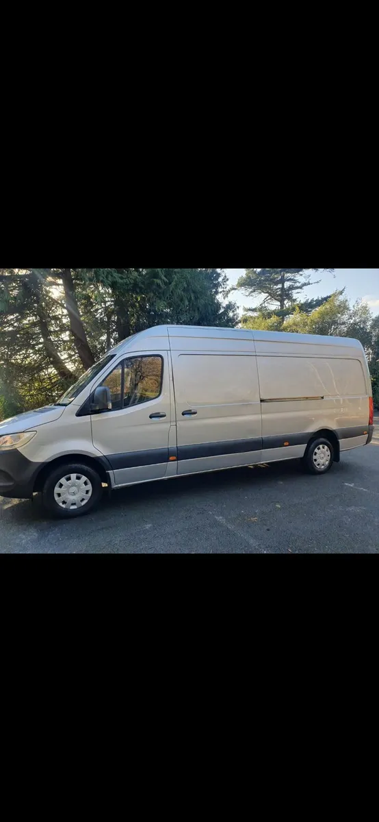 Merc sprinter €24950 - Image 1