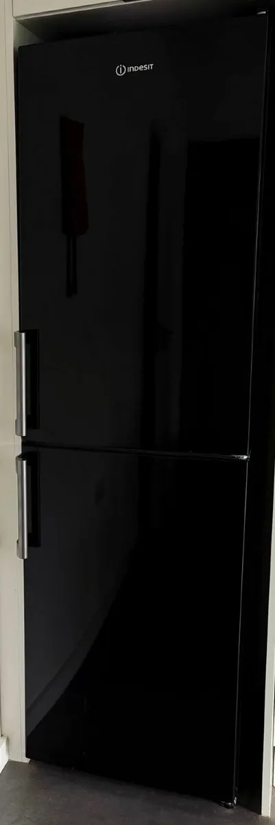 House contents - Image 4
