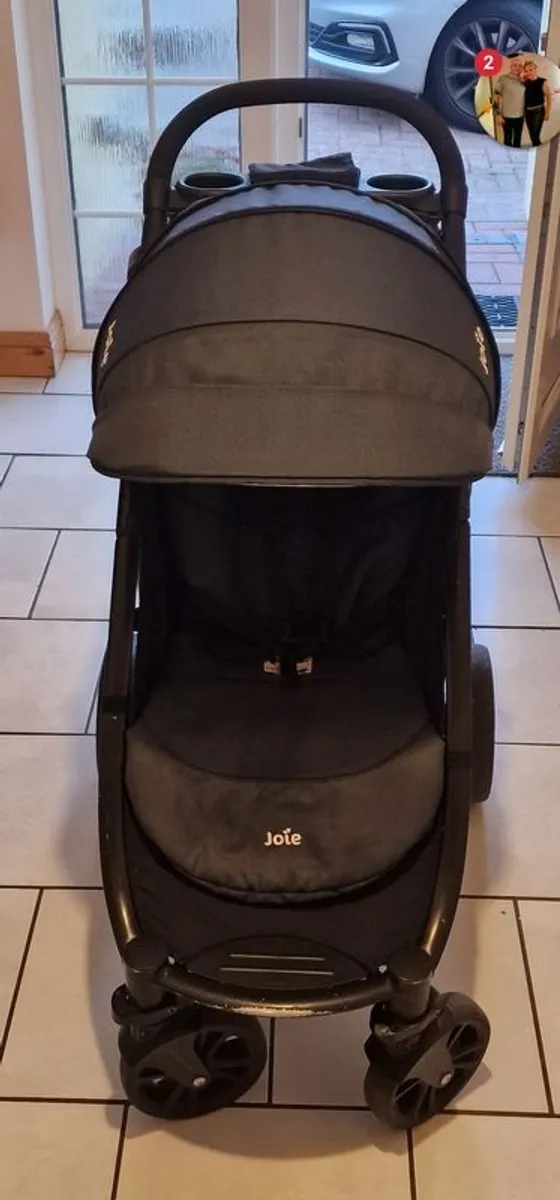 stroller - Image 2