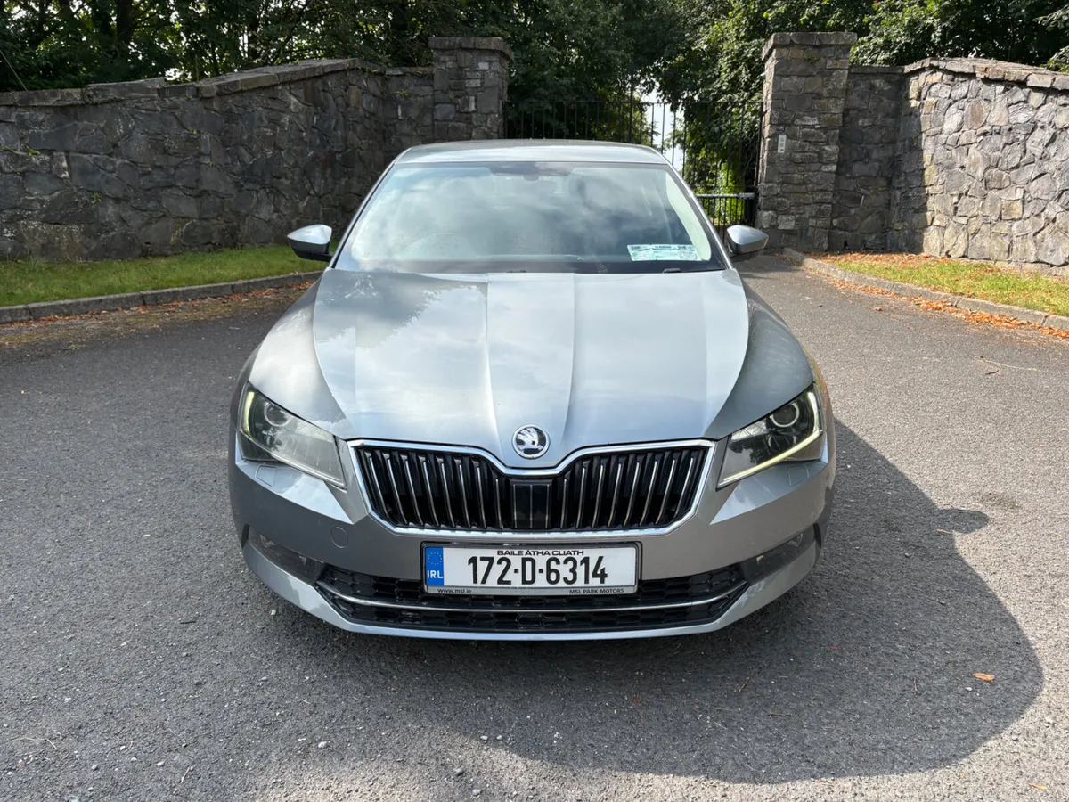 Skoda Superb 2017 Diesel Auto Low Miles Mint Cond - Image 2