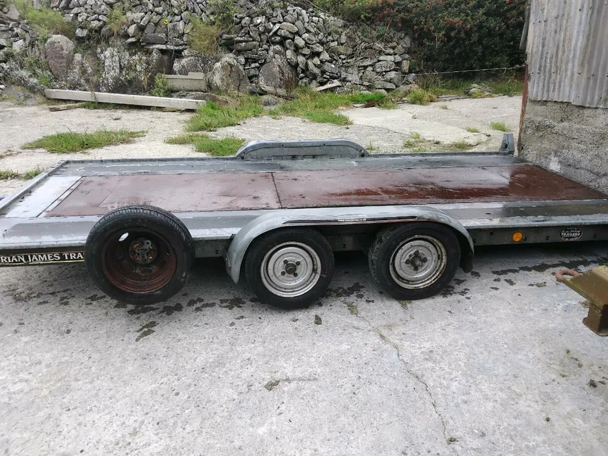Car transporter - Image 1