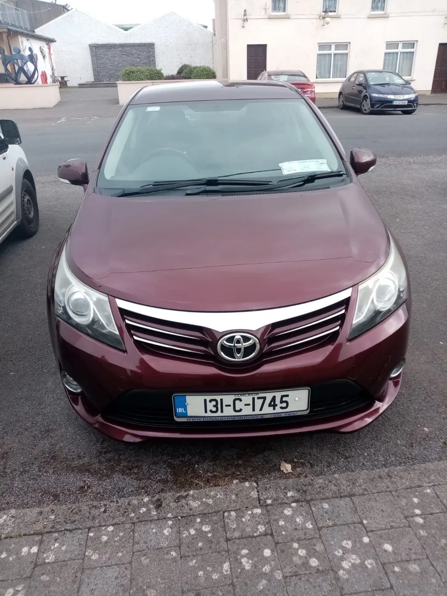 131 Toyota Avensis 2.0 - Image 1