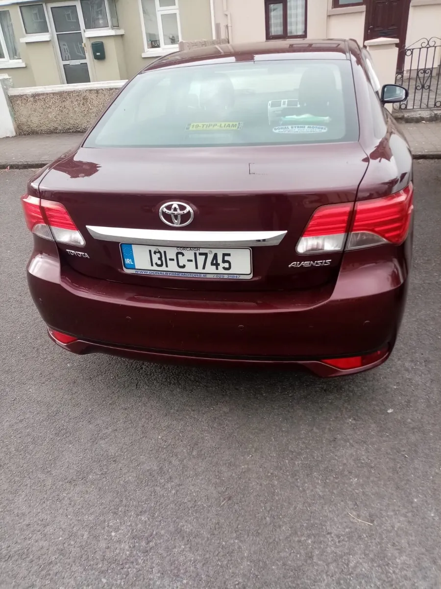 131 Toyota Avensis 2.0 - Image 2
