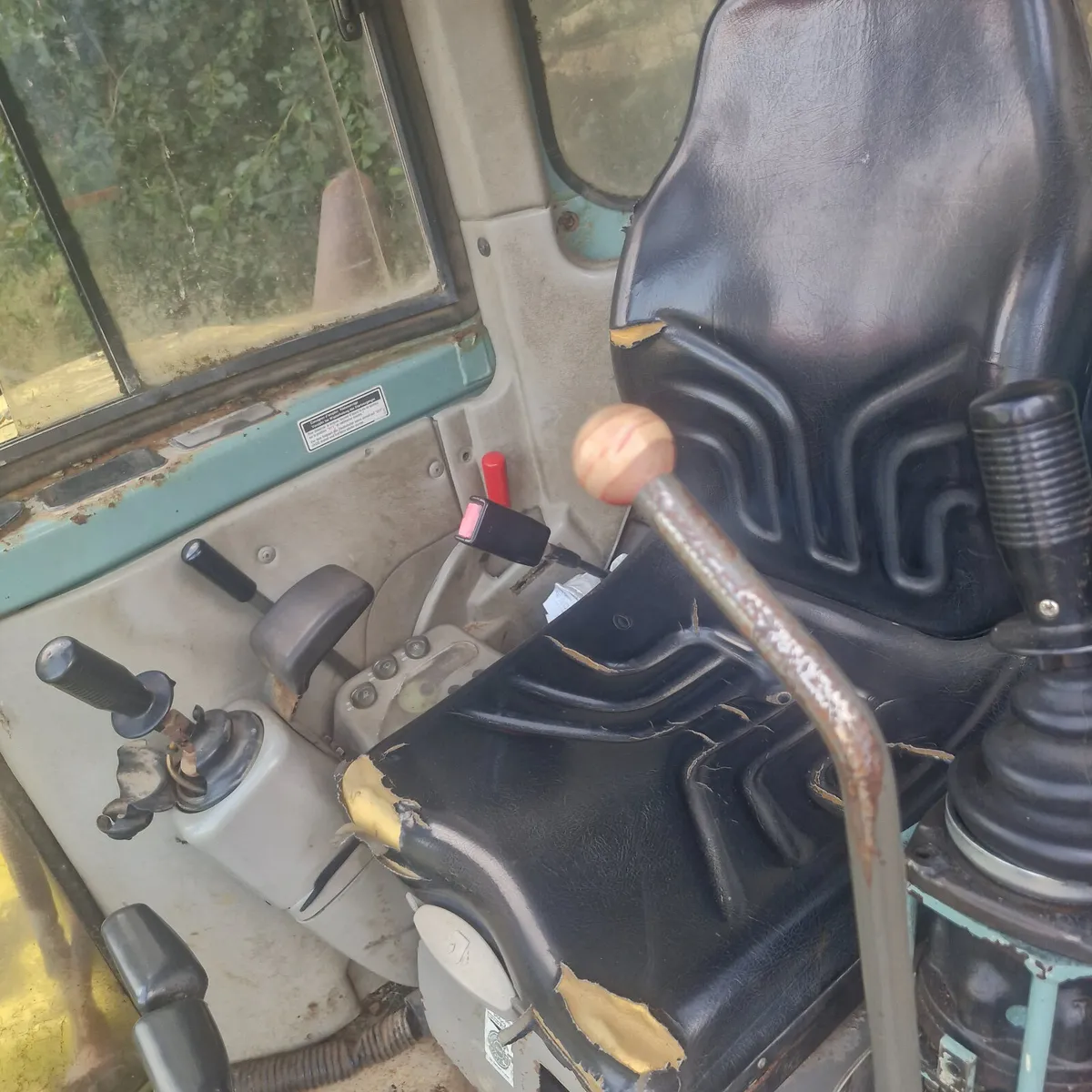 Yanmar 7 ton digger - Image 4
