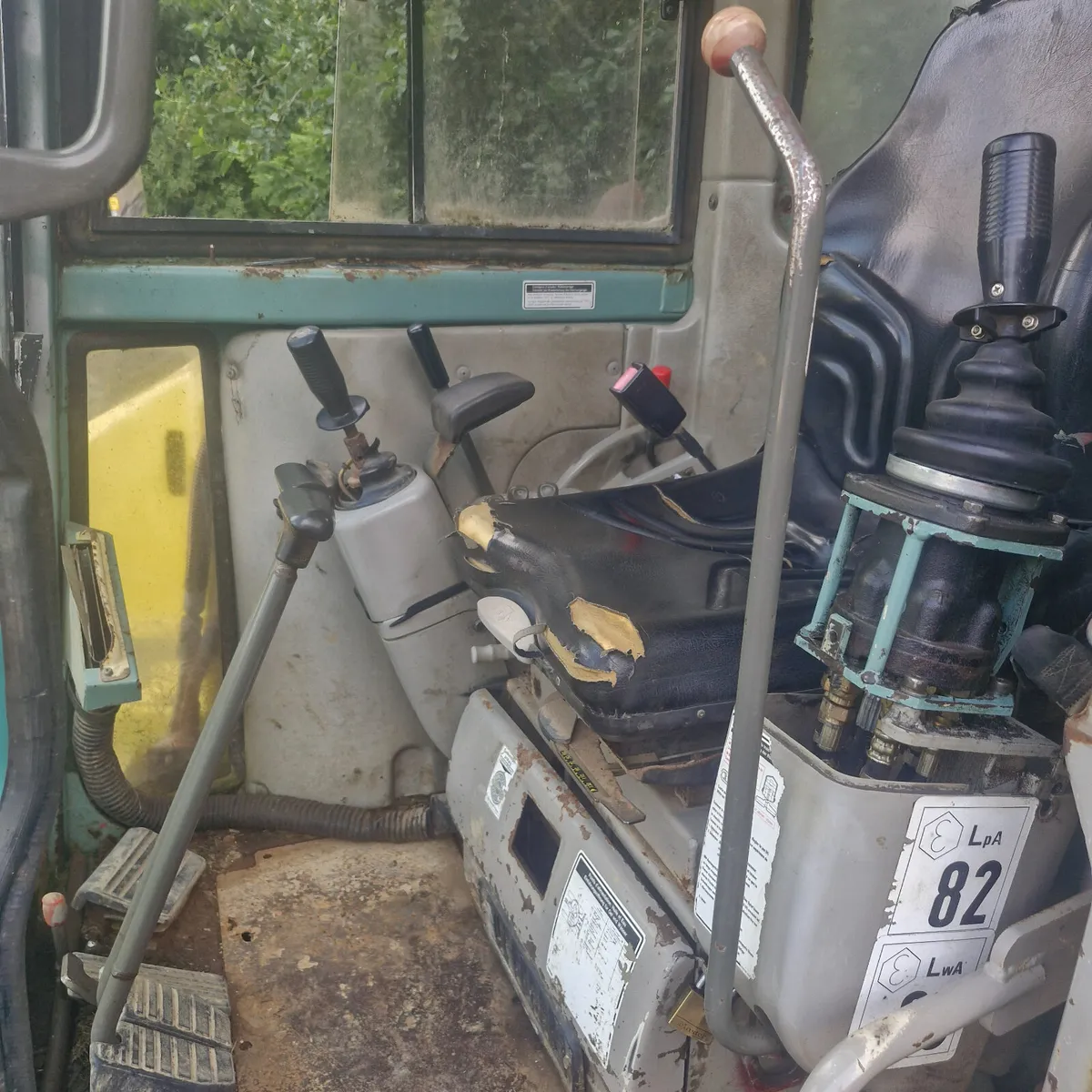 Yanmar 7 ton digger - Image 3
