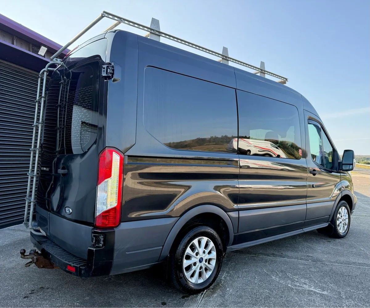 Ford Transit - Image 3