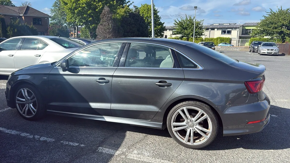 Audi A3 saloon sline 2.0 tdi - Image 3