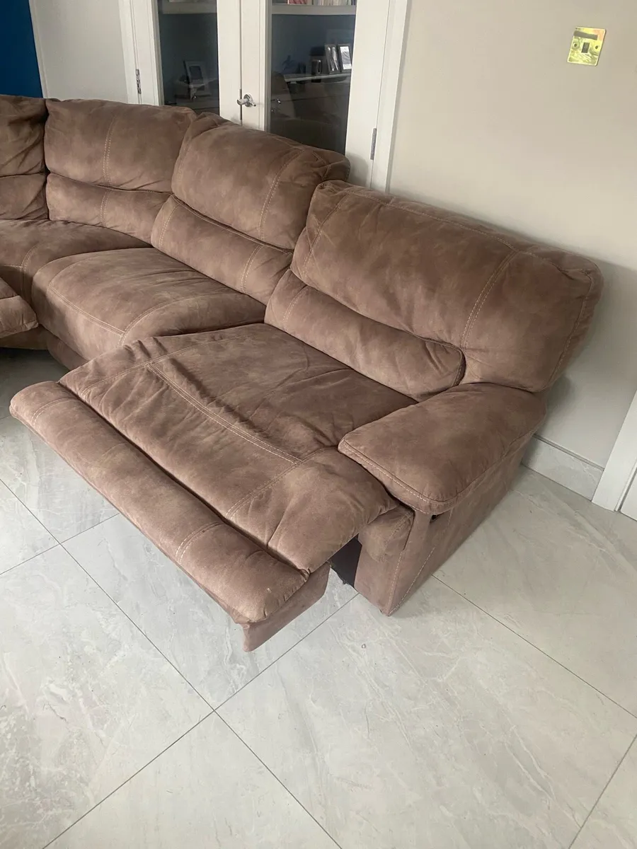 Couch - Image 3
