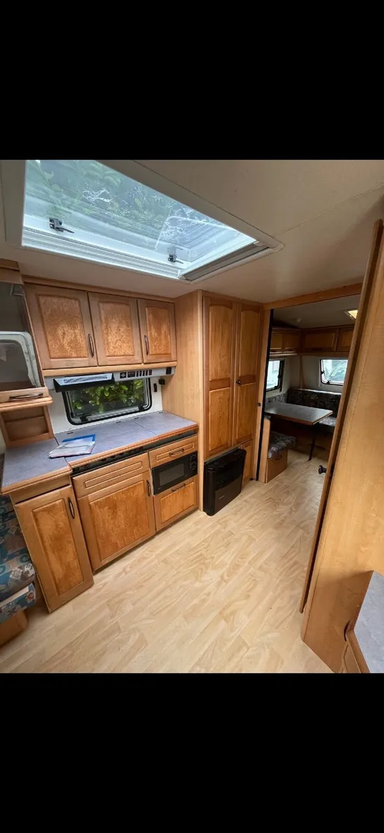 Hobby caravan - Image 3