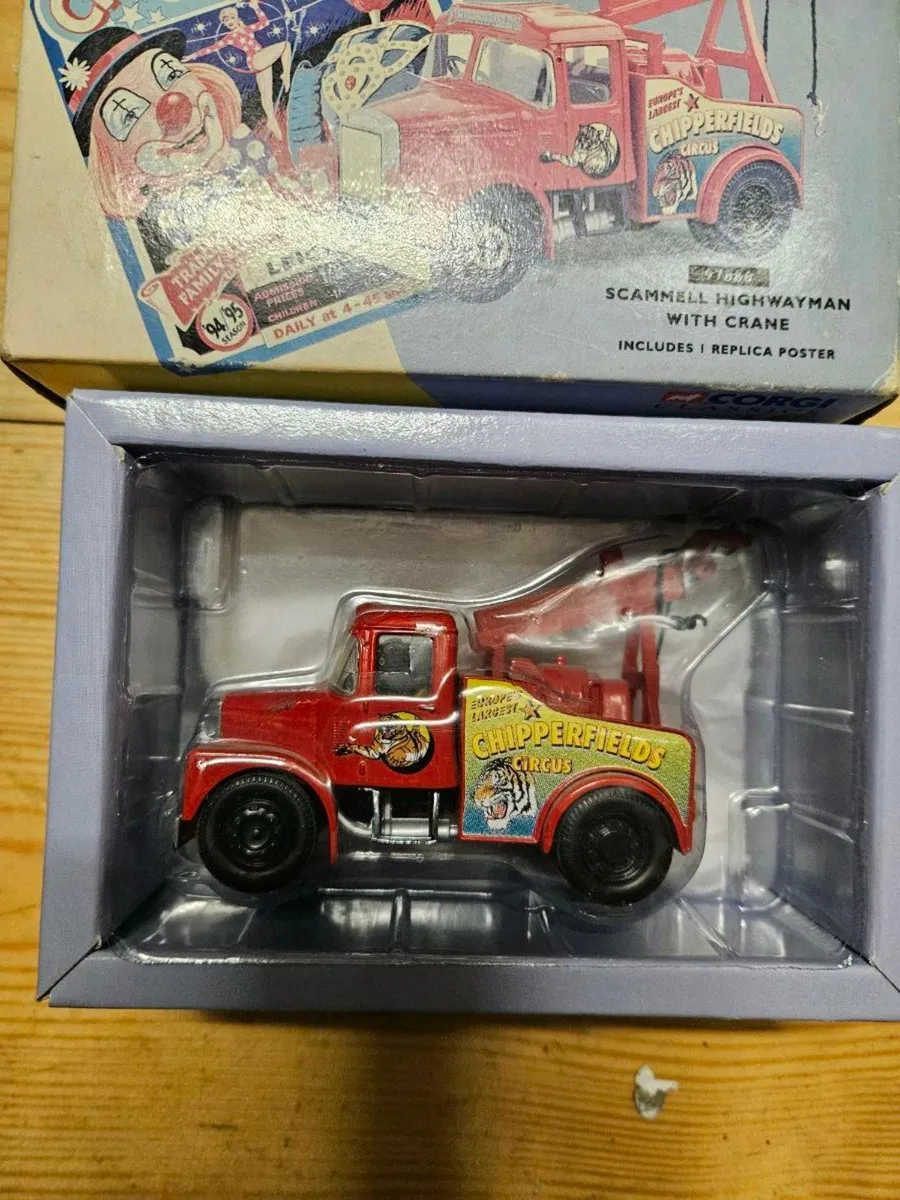 Corgi Chipperfields Circus Tow Truck Wrecker - Image 2