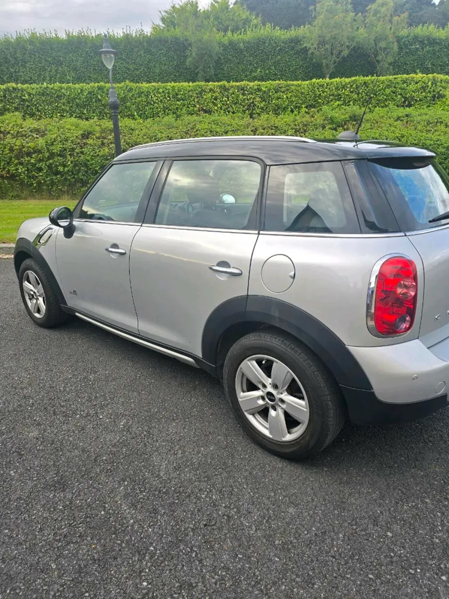 Mini Countryman 2L Diesel Automatic - Image 3