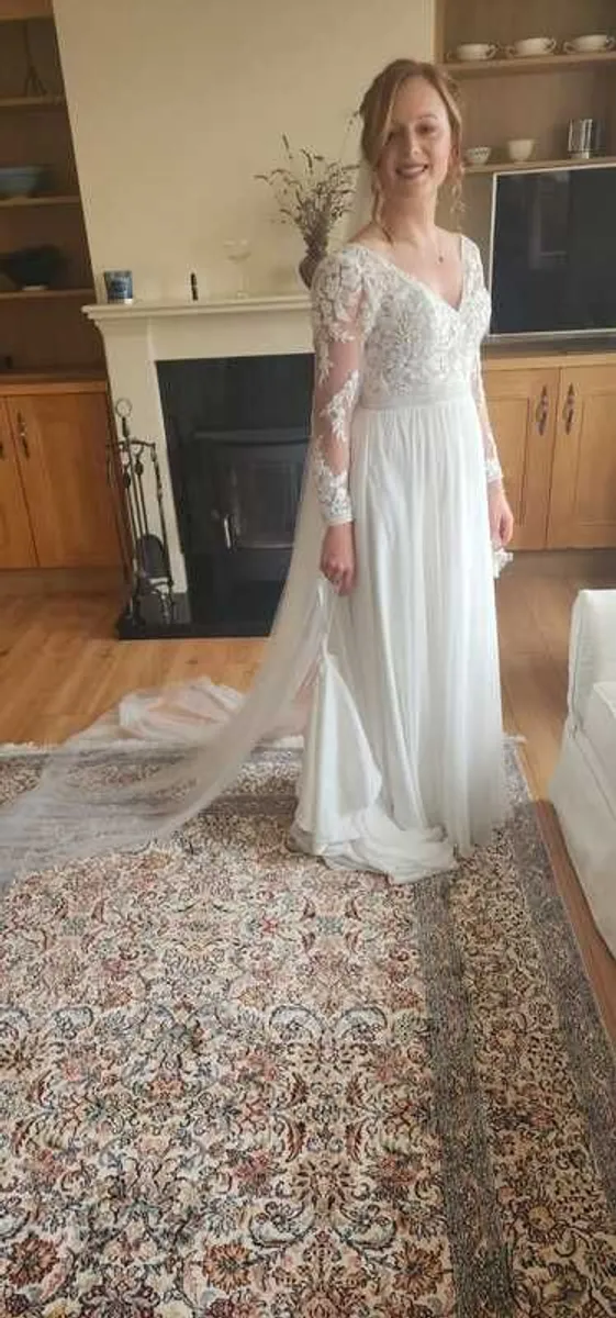 Boho Style Wedding Dress - Image 4