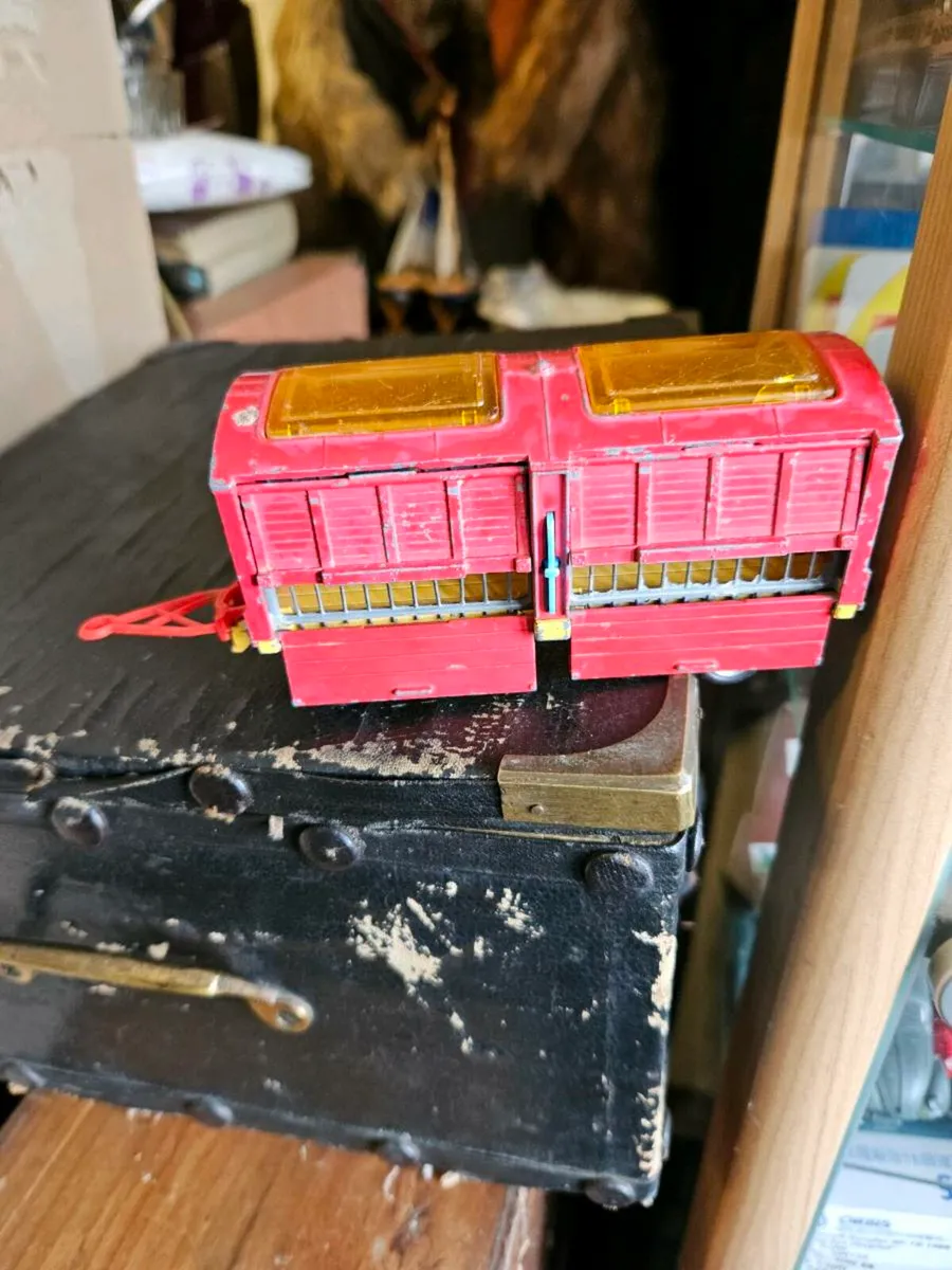 Corgi Chipperfields Circus Trailer 1.50 - Image 1