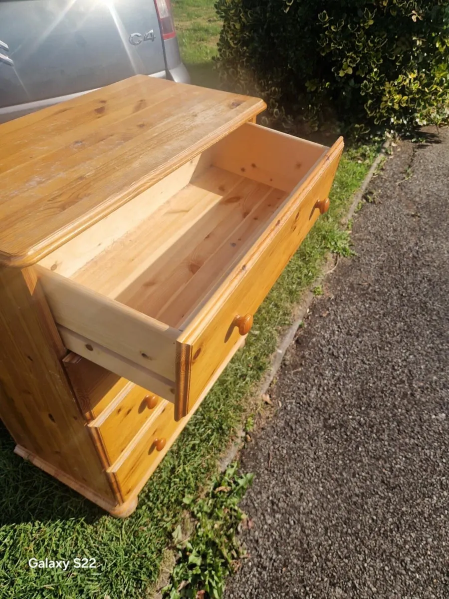 Chest of drawer wooden - Image 2