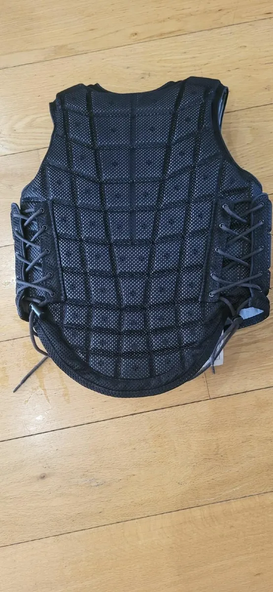 Horse Riding Body Protector (child) - Image 2