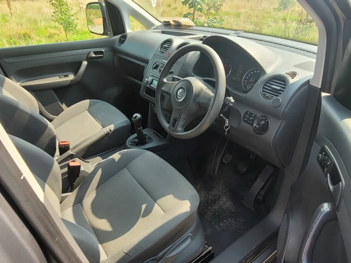 Volkswagen Caddy 2014 - Image 3