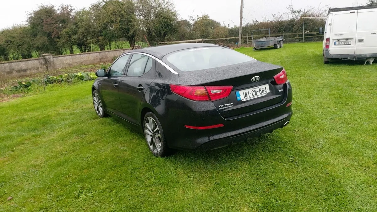Kia optima PLATINUM - Image 4