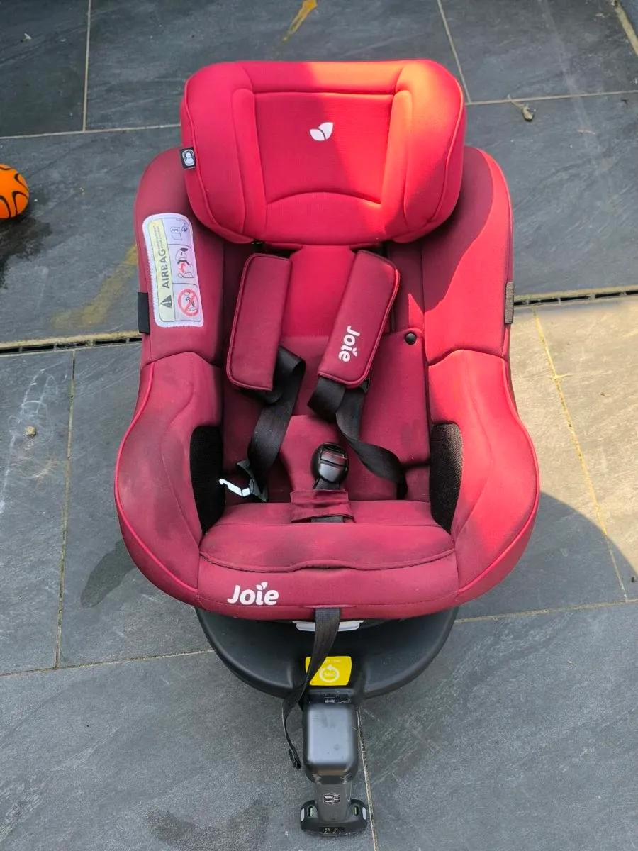 Car seat - Image 1