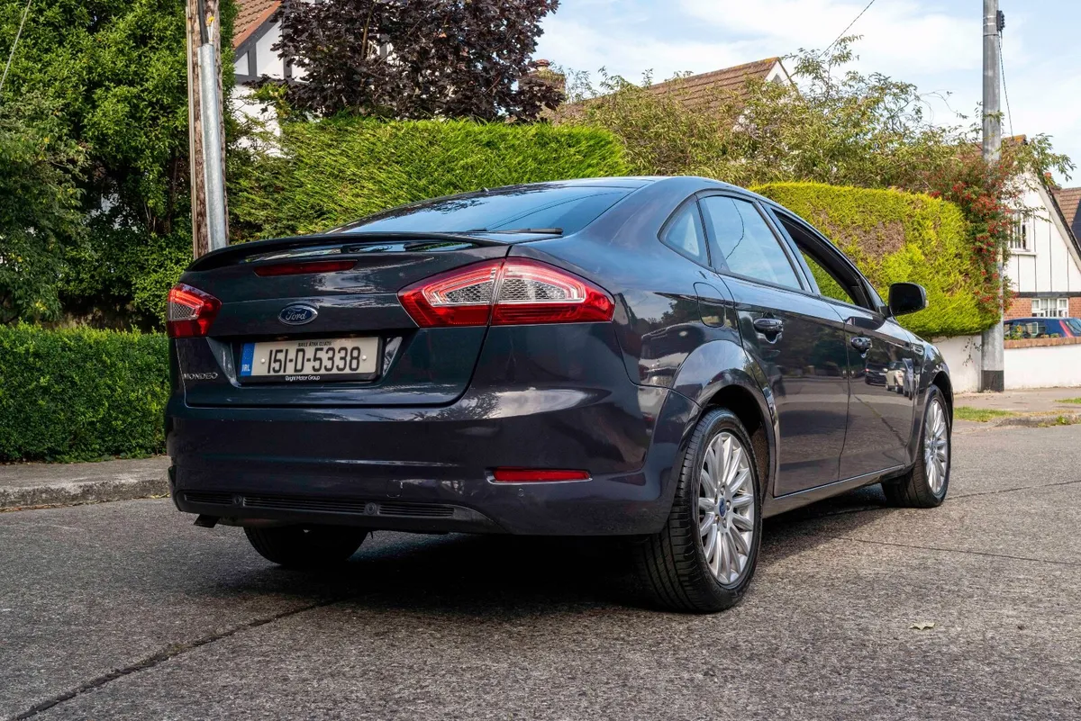 2015 Ford Mondeo  1.6 TDCI ZETEC 5 DR HATCHBACK - Image 4