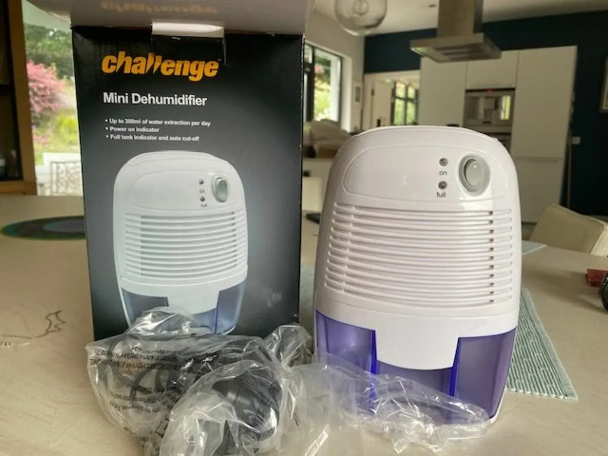 MIni Dehumidifier - Image 4
