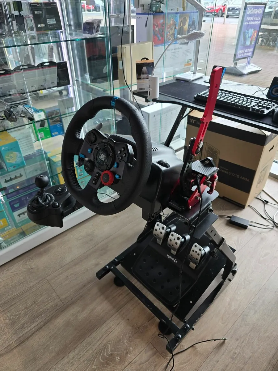 Logitech G29 Steering Wheel Sim Racing Set-up - Image 1