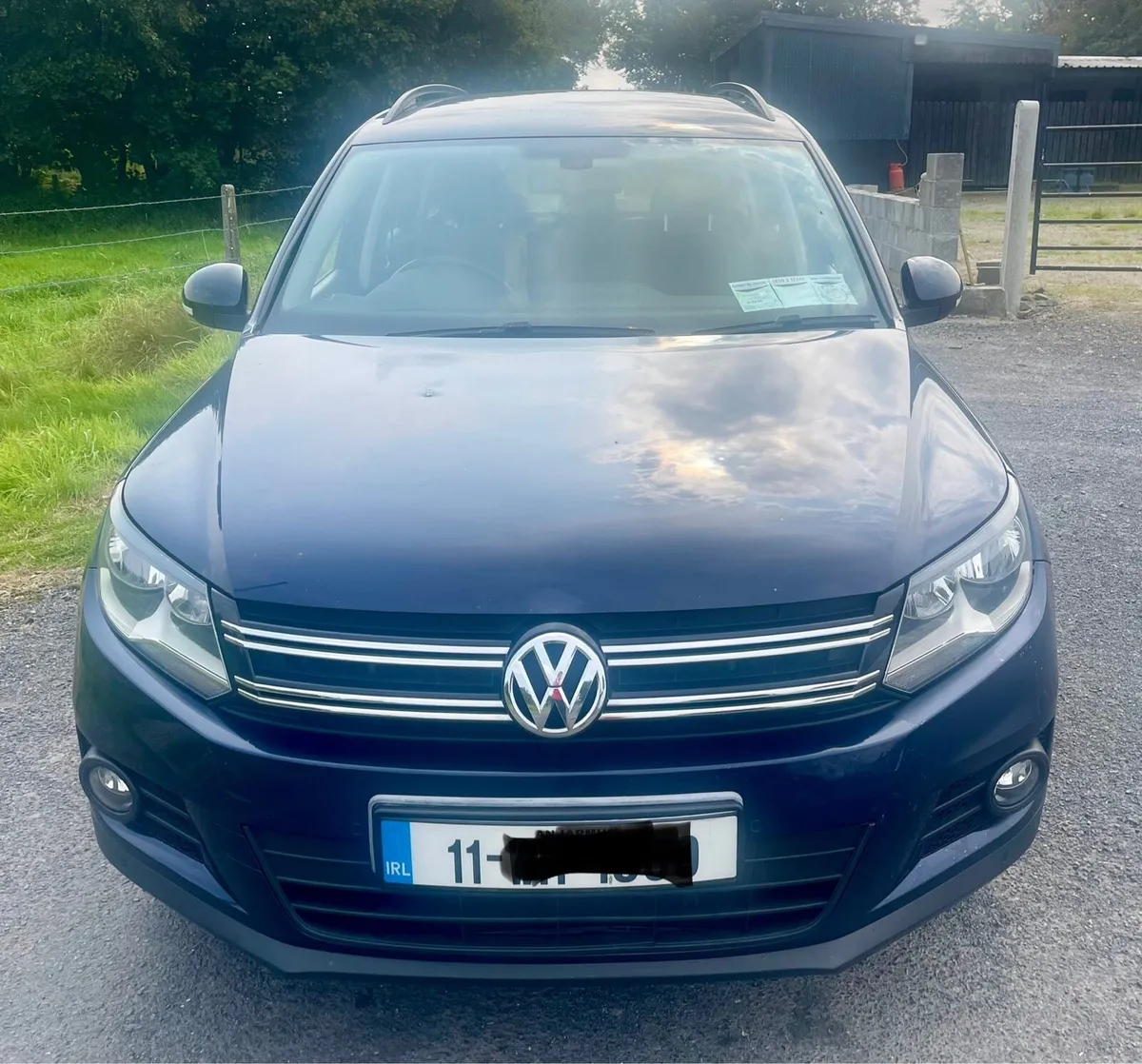 2011 VW Tiguan - Image 2
