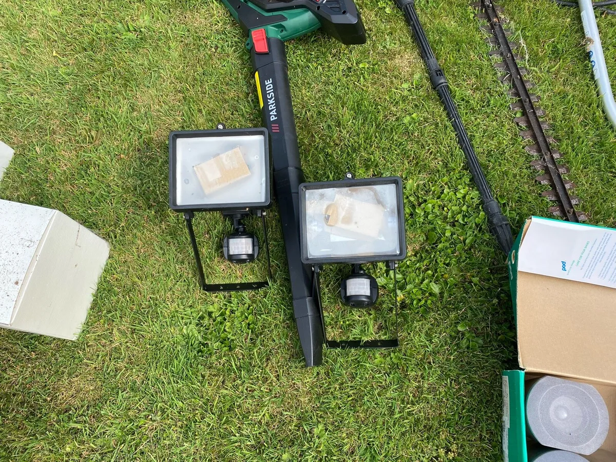Garden equipment - Image 2