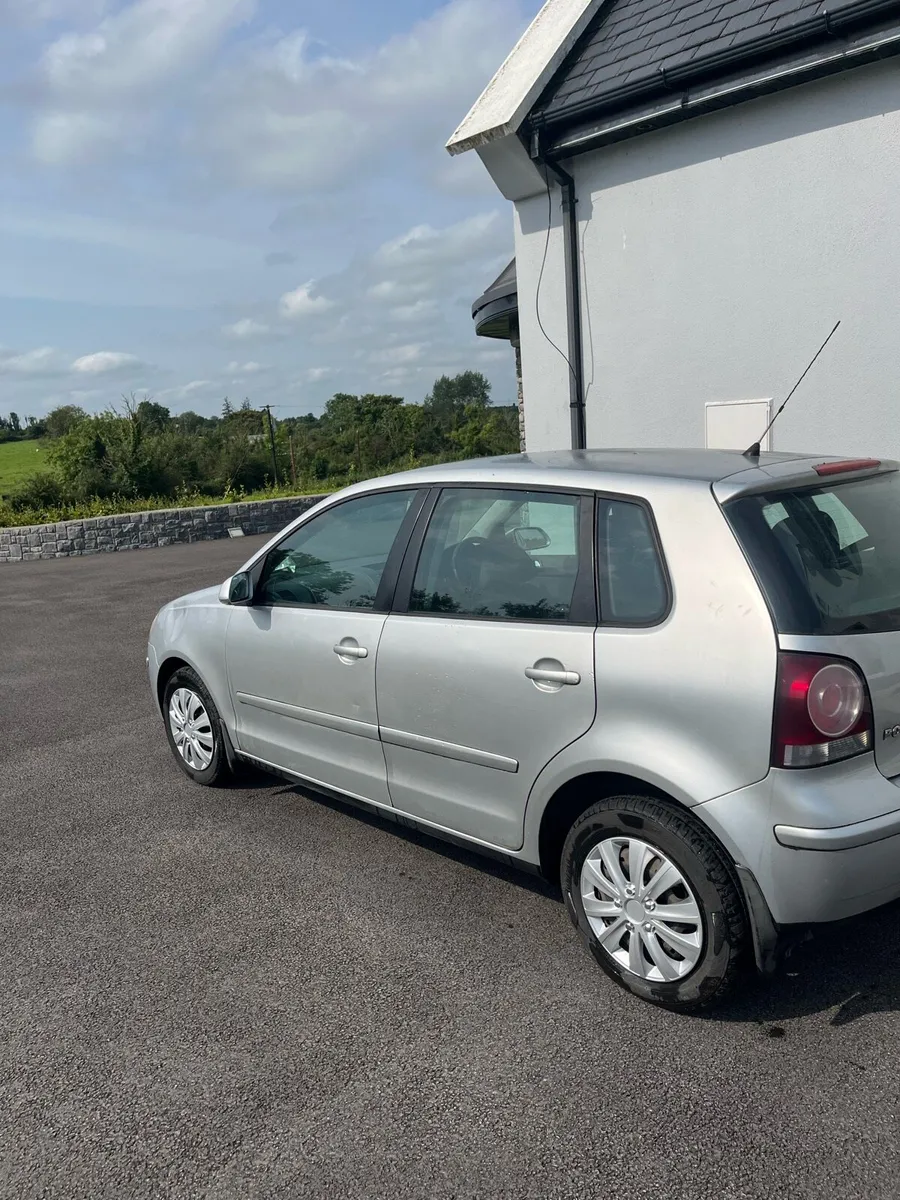 Volkswagen Polo 2007 - Image 2
