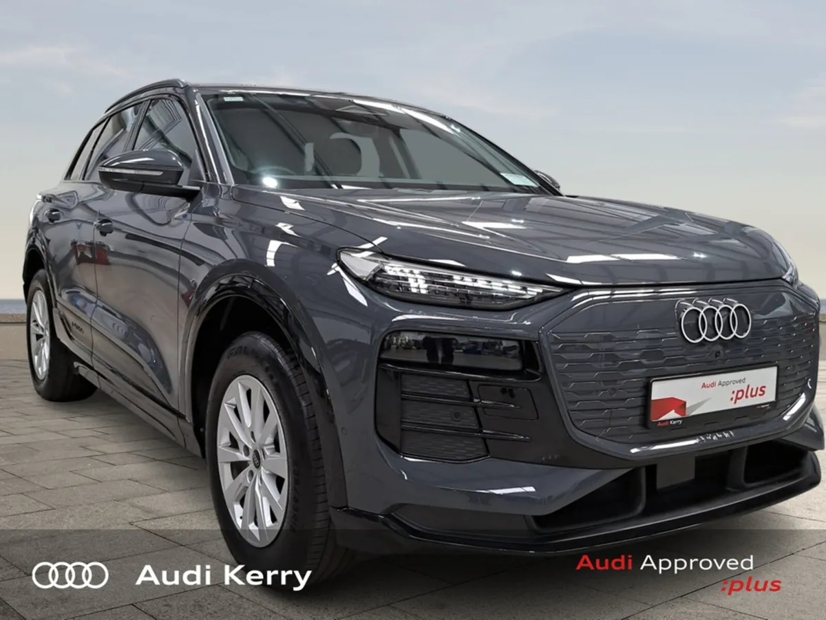 Audi Q6 e-tron ADVANCE E-TRON PERFORMANCE - Image 1