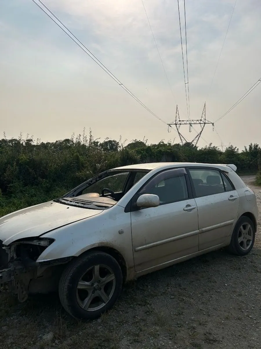 2005 Toyota Corolla - Image 1