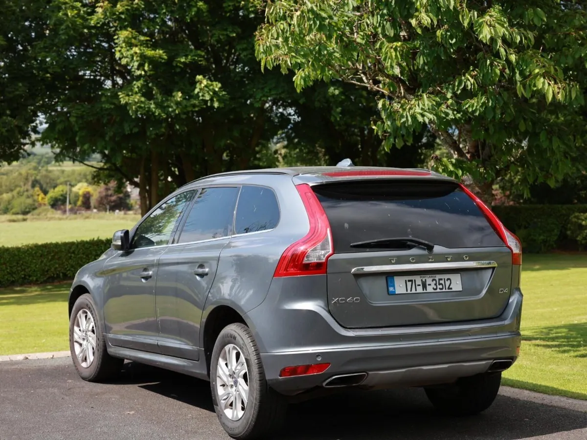 Volvo XC60 - Image 4