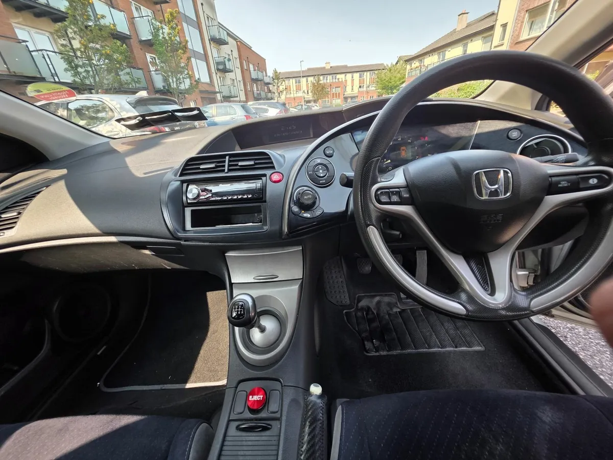 Honda Civic 2006 - Image 4