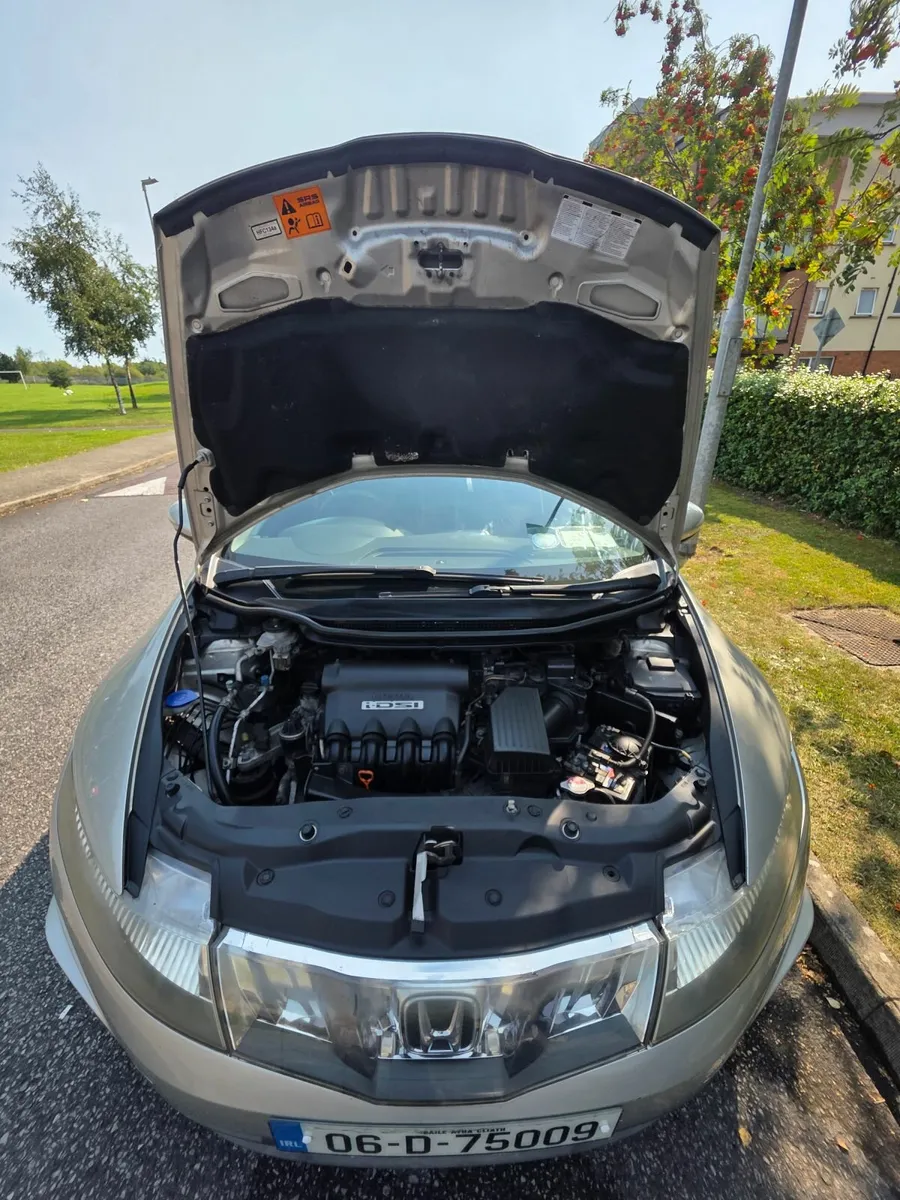 Honda Civic 2006 - Image 1