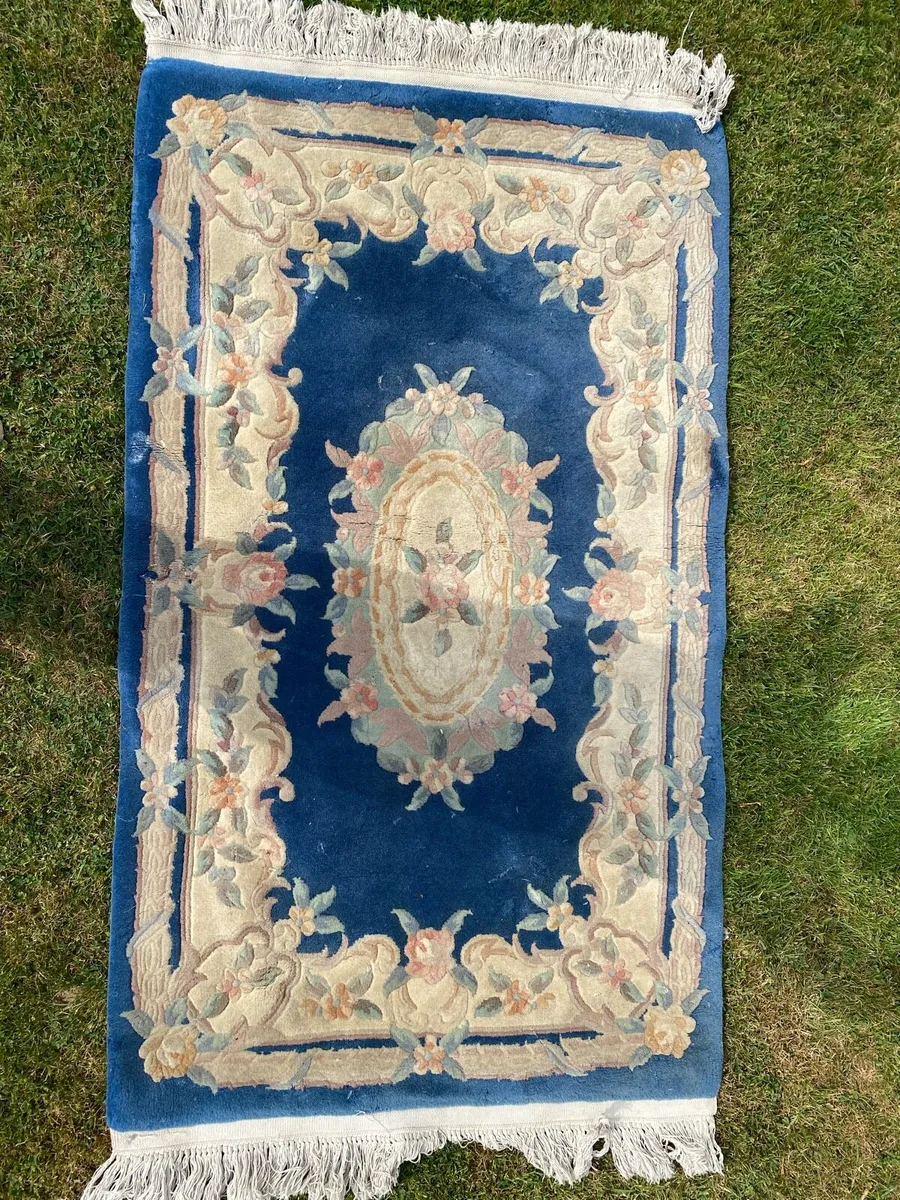 Chinese Rug - Image 1