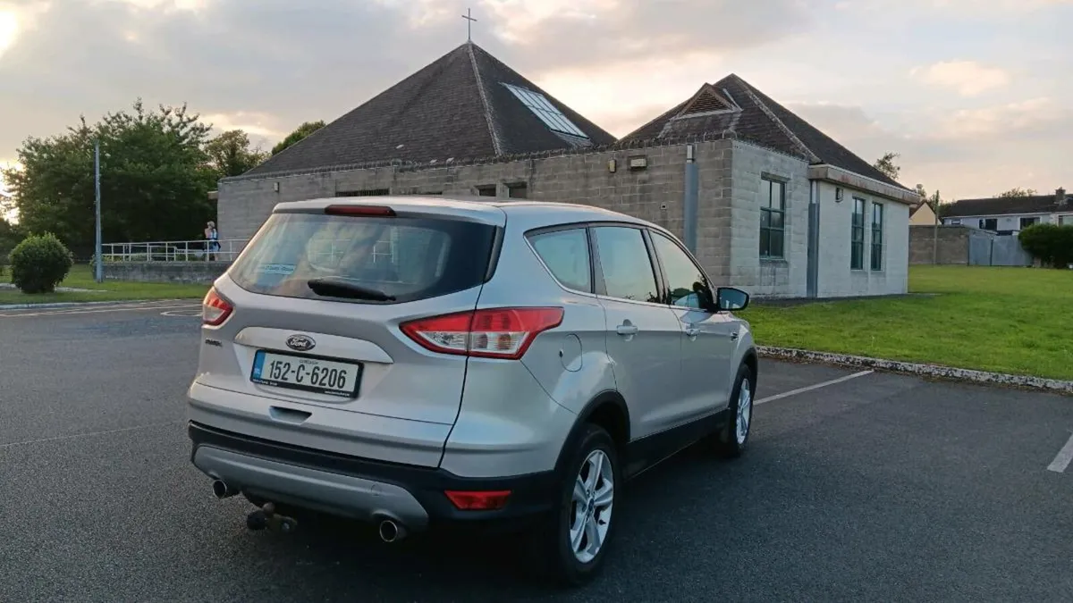 Car - Image 4