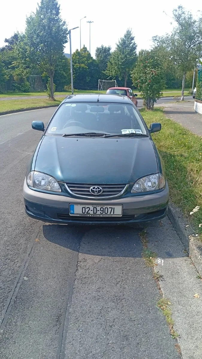 Toyota Avensis 2002 sunroof - Image 2