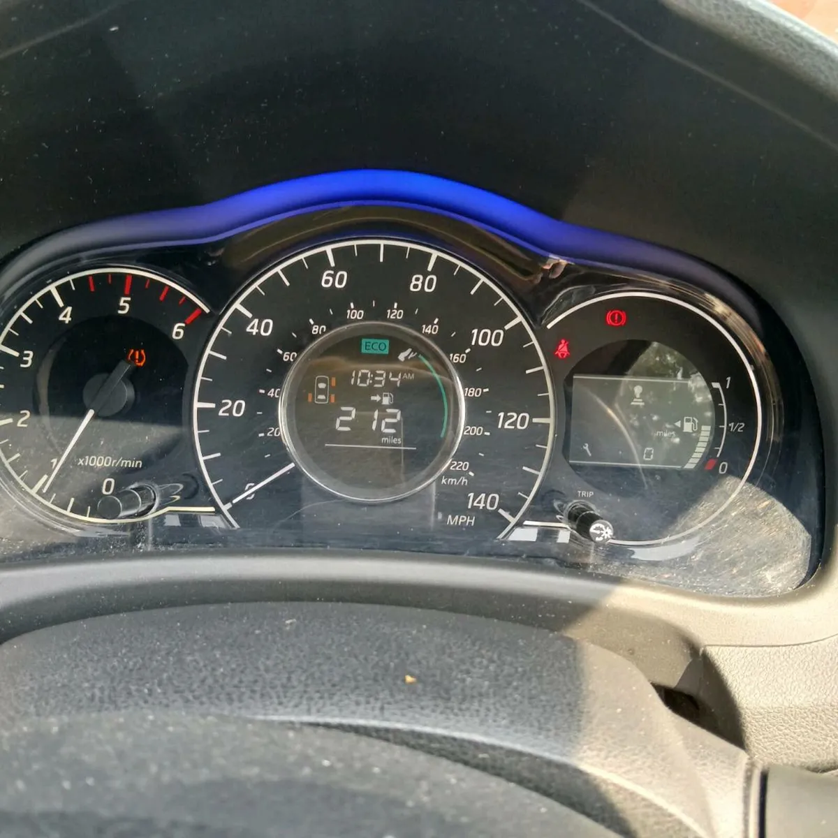 Nissan note ,low miles - Image 3