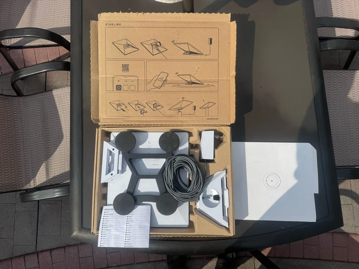 Starlink Mini kit + FREE €70 Magnet Mount – €275 - Image 3