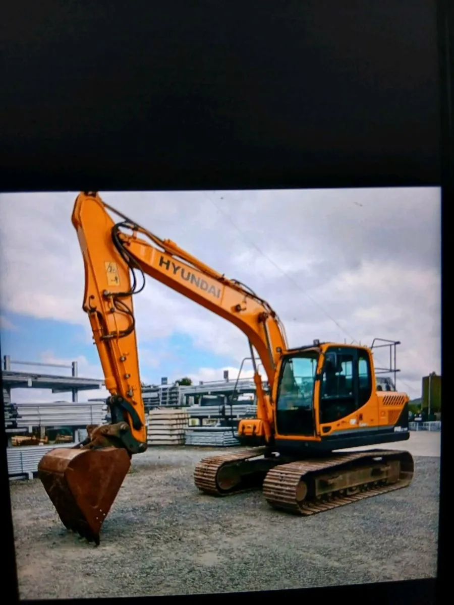 Looking for hyundai 140-9 - Image 1