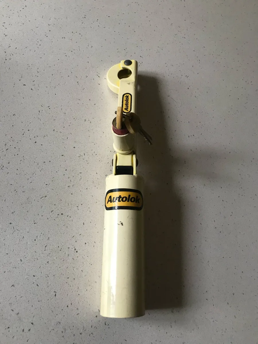 Car lock - Image 1
