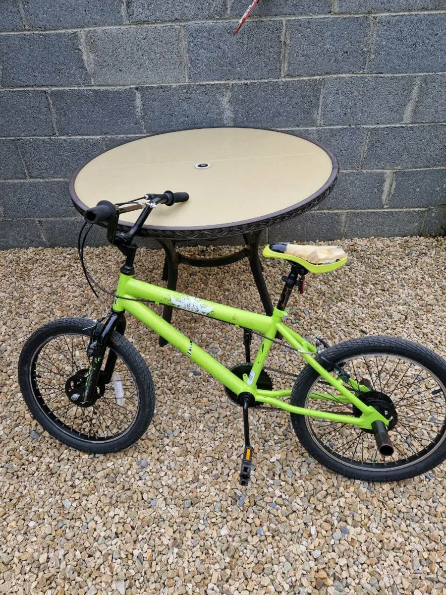 Bmx bike - Image 1