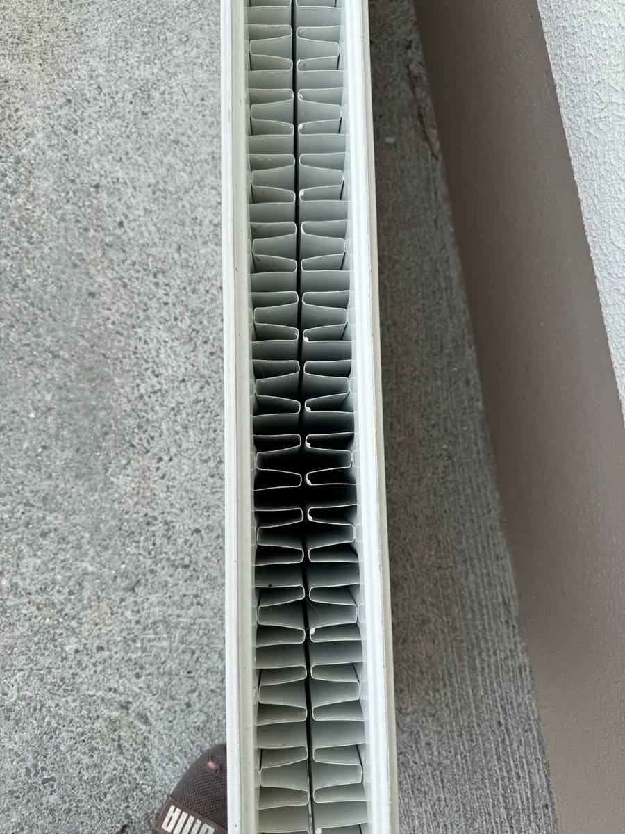 Double panel radiator - Image 2