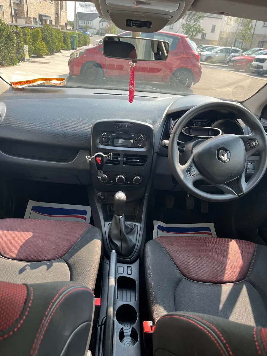 Renault Clio 2014 1.2 Petrol NCT 09/26Tax09/25 - Image 2