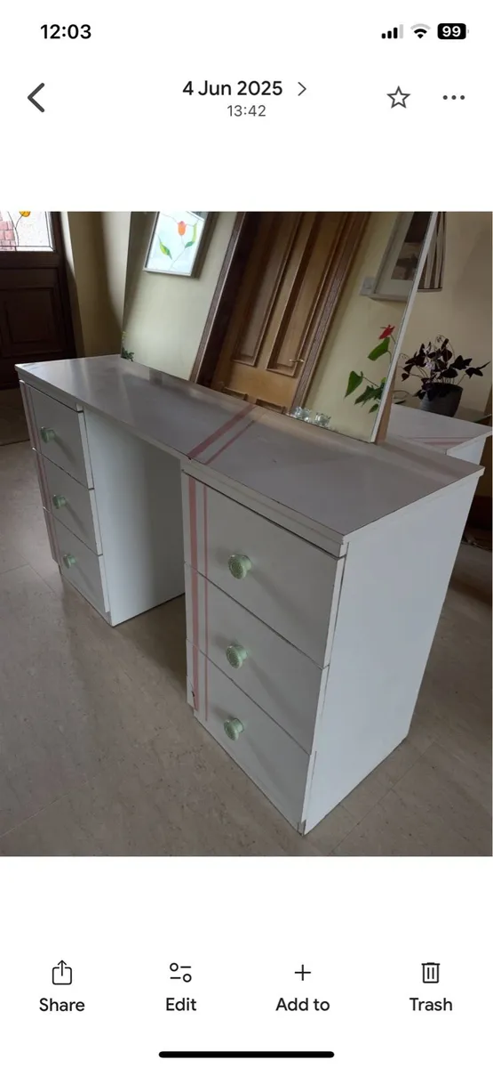 Dressing table & 2 bedside lockers set - Image 2