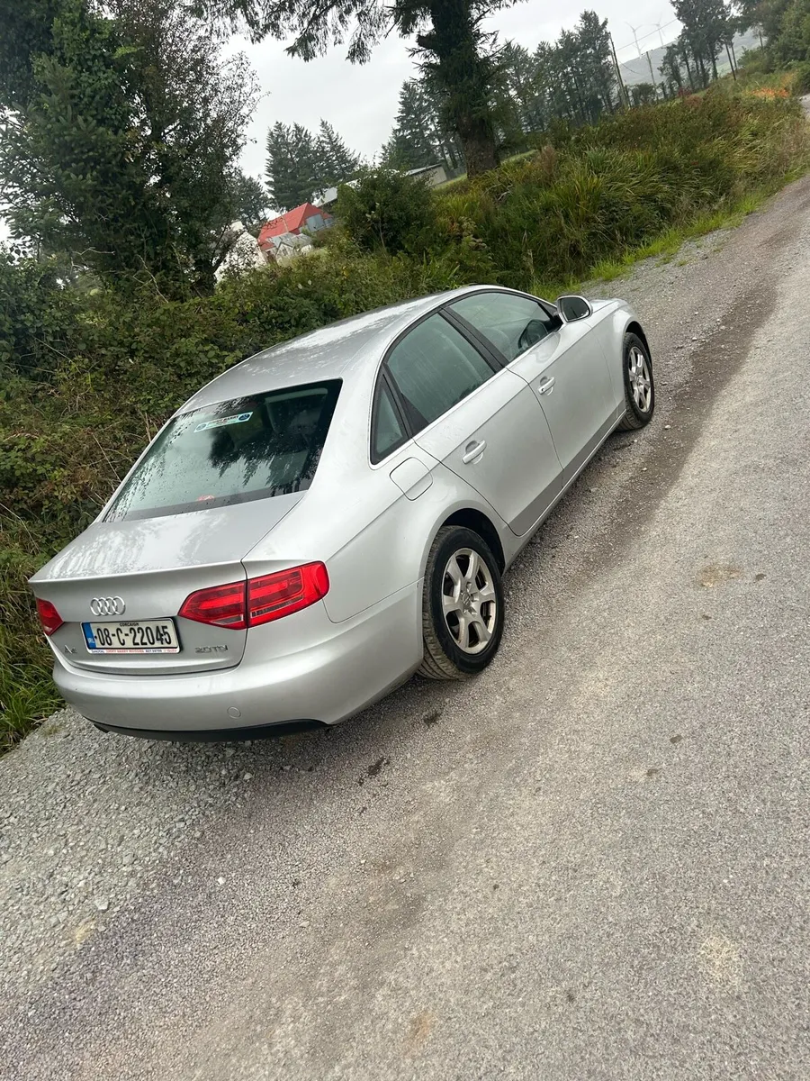 Audi A4 - Image 2