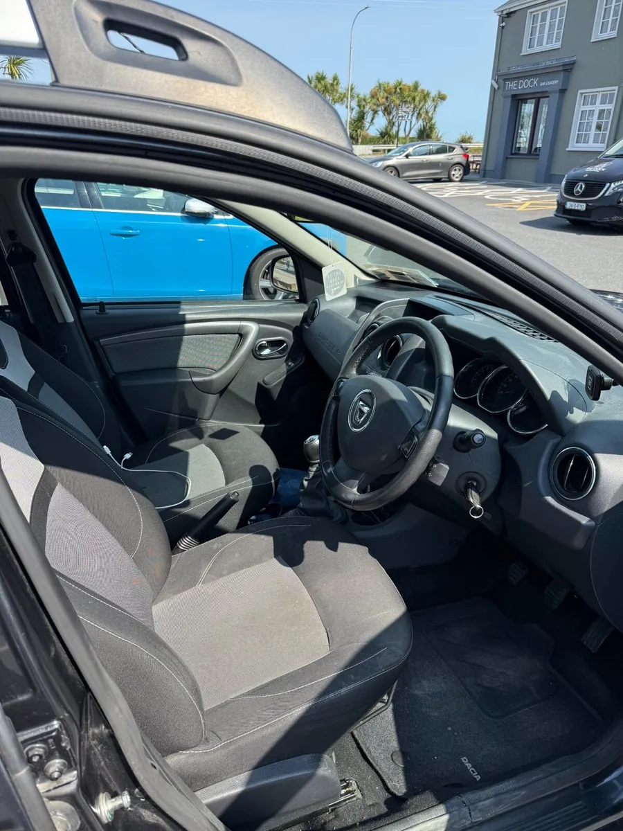 Dacia Duster 2017 4x4 - Image 3