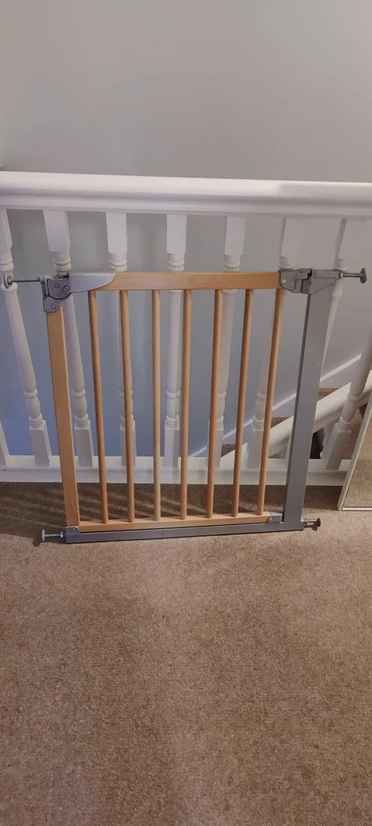 Stair Gate (Child Safety Gate)