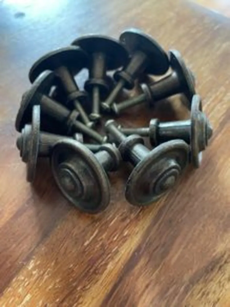 Bronze Round Cabinet knobs