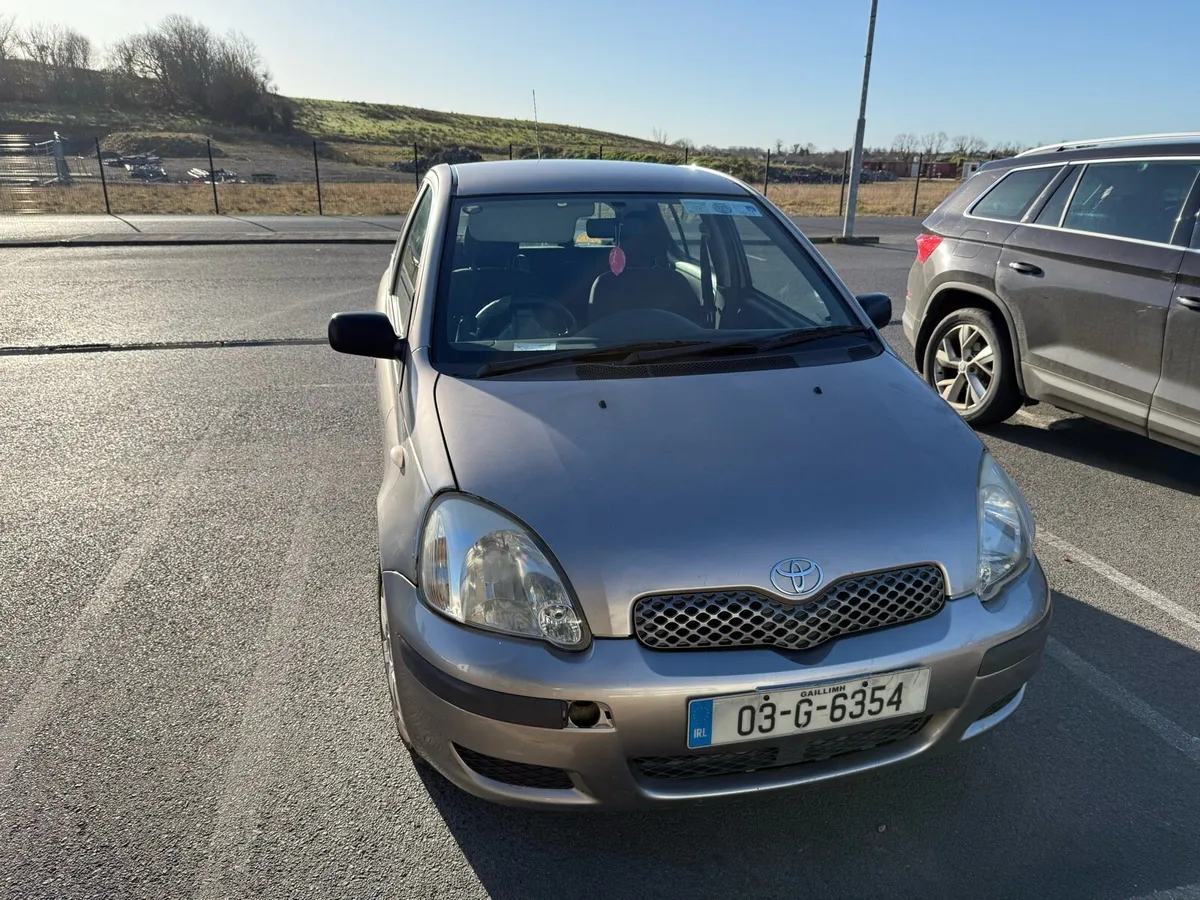 Toyota Yaris 03 - Image 4